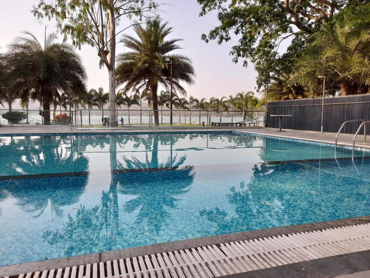 Aquarius Resort Gorhe Khurd Exterior photo