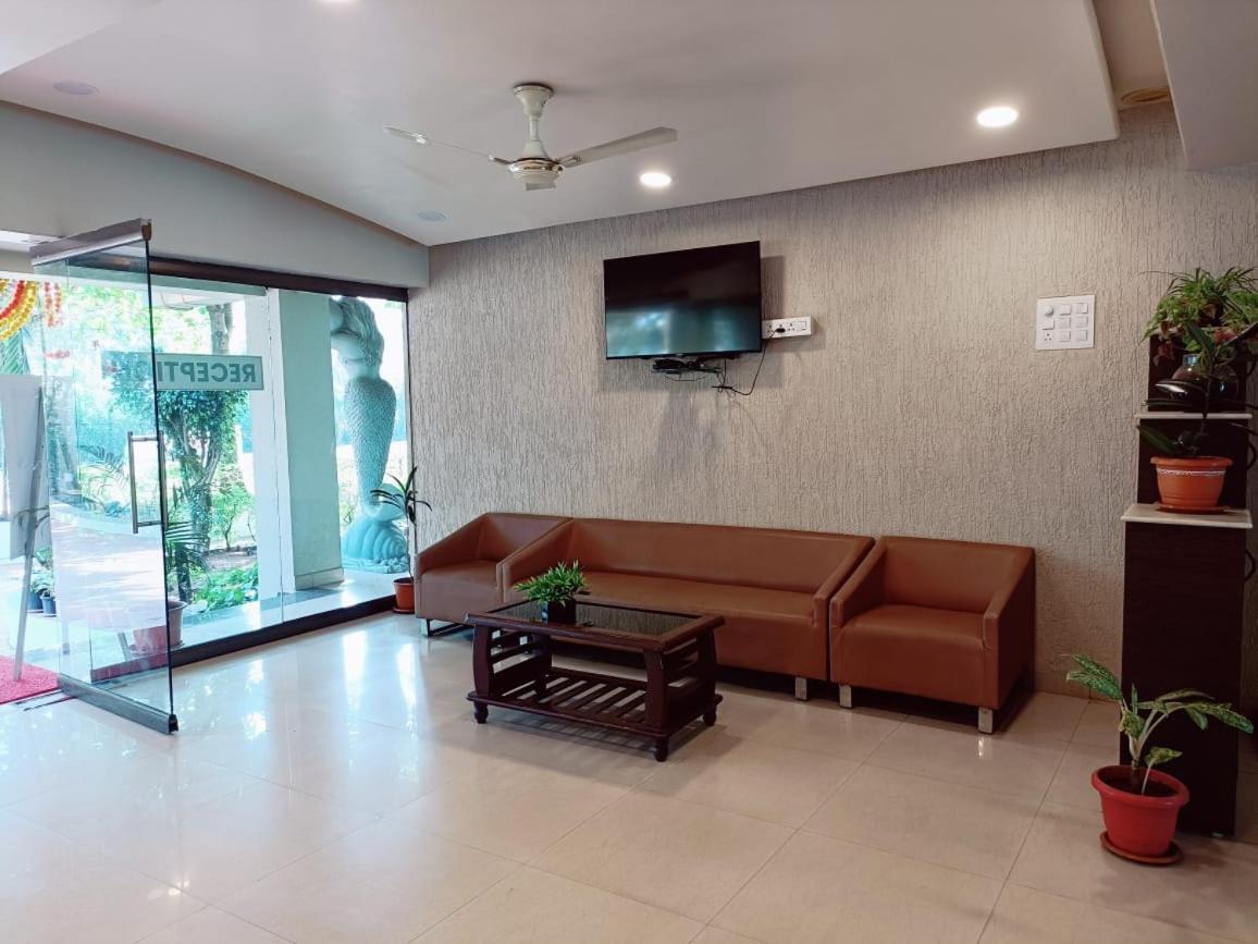 Aquarius Resort Gorhe Khurd Exterior photo